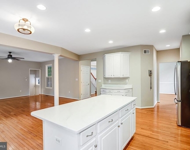 20391 Tilberg Street - Photo Thumbnail 22