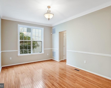 20391 Tilberg Street - Photo Thumbnail 17