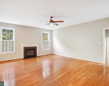 20391 Tilberg Street - Photo Thumbnail 31