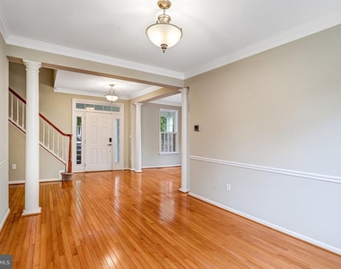 20391 Tilberg Street - Photo Thumbnail 13