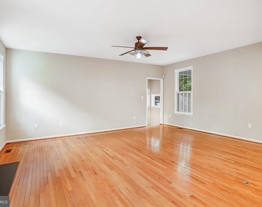 20391 Tilberg Street - Photo Thumbnail 32