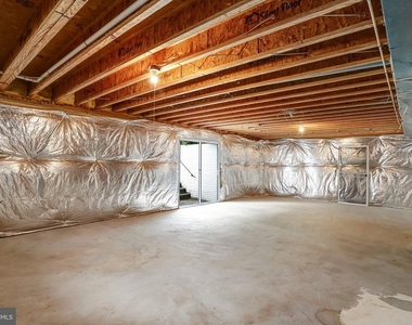 20391 Tilberg Street - Photo Thumbnail 64