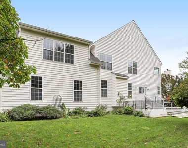20391 Tilberg Street - Photo Thumbnail 70