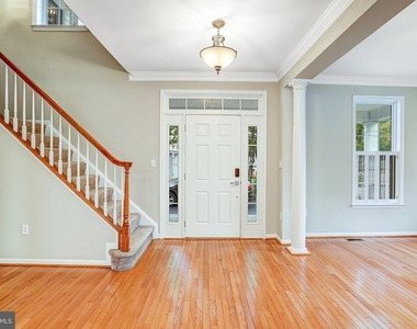 20391 Tilberg Street - Photo Thumbnail 3