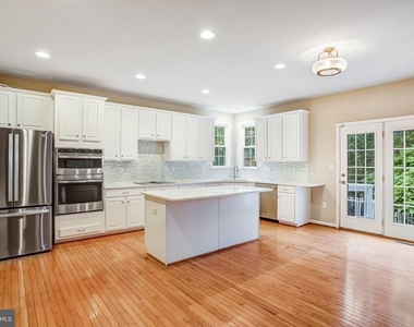20391 Tilberg Street - Photo Thumbnail 21