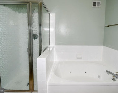 11725 Great Owl Circle - Photo Thumbnail 13