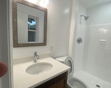 2300 Division Avenue - Photo Thumbnail 18