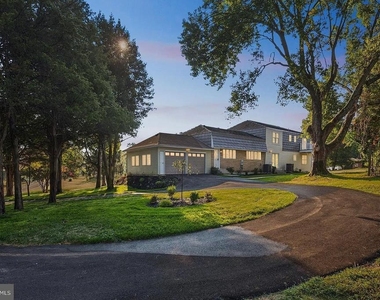 504 Arnon Meadow Road - Photo Thumbnail 1