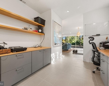 3320 Grass Hill Terrace - Photo Thumbnail 28
