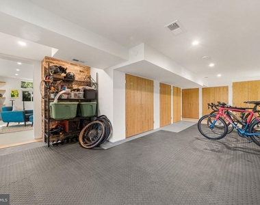 3320 Grass Hill Terrace - Photo Thumbnail 32