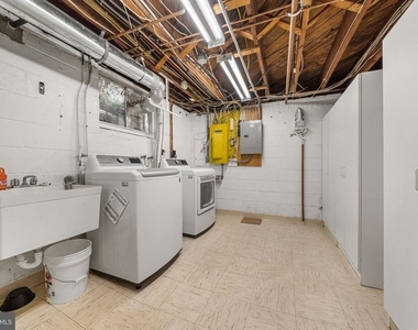 3320 Grass Hill Terrace - Photo Thumbnail 33