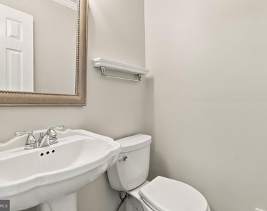 8614 Vernon Avenue - Photo Thumbnail 22