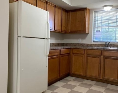 1005 Myrick Street - Photo Thumbnail 14