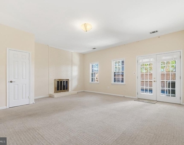 222 Gretna Green Court - Photo Thumbnail 22