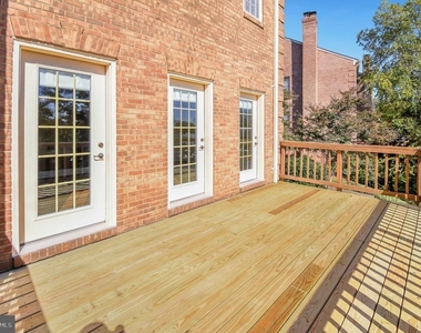 222 Gretna Green Court - Photo Thumbnail 12