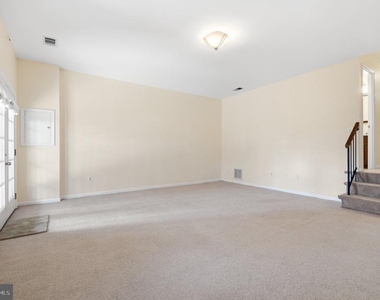 222 Gretna Green Court - Photo Thumbnail 23