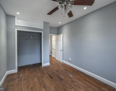 2635 E Somerset Street - Photo Thumbnail 10