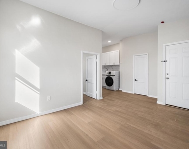 775 S 8th Street - Photo Thumbnail 2