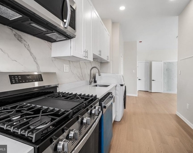 775 S 8th Street - Photo Thumbnail 8
