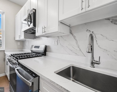 775 S 8th Street - Photo Thumbnail 7