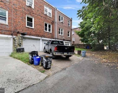 266 Bridge Street - Photo Thumbnail 9
