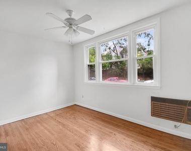 266 Bridge Street - Photo Thumbnail 3