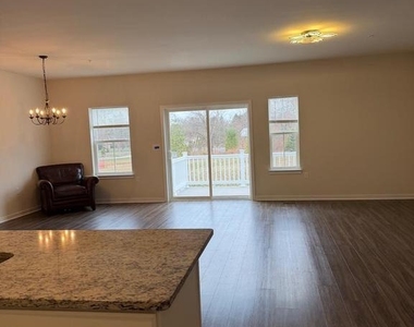 127 Painters Way - Photo Thumbnail 4