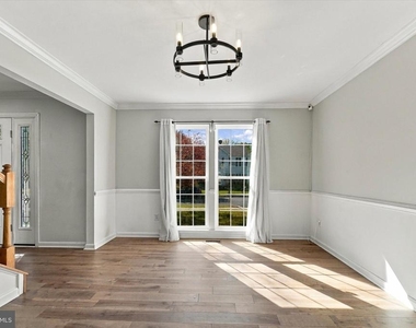 417 Winding Stream Road - Photo Thumbnail 3
