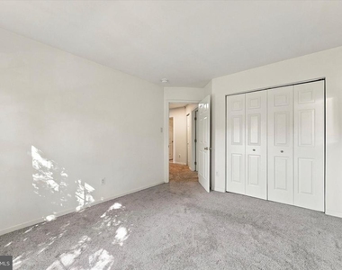 417 Winding Stream Road - Photo Thumbnail 20