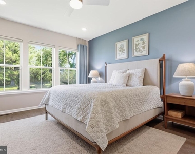 4008 Marquis Lane - Photo Thumbnail 13