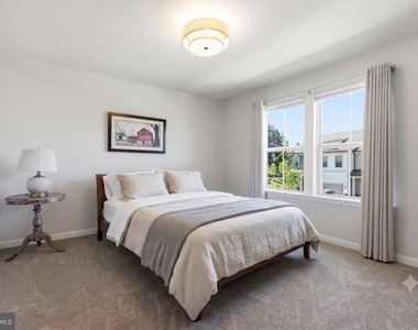 4008 Marquis Lane - Photo Thumbnail 25
