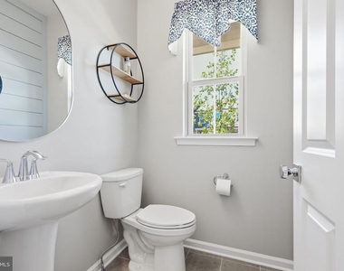 4008 Marquis Lane - Photo Thumbnail 5