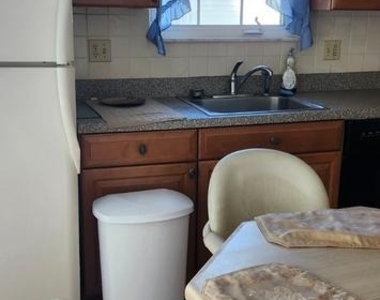 316 Lexington Drive - Photo Thumbnail 15