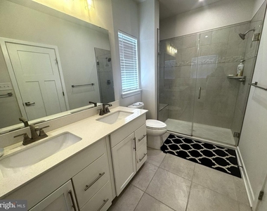 30 Dolcie Lane - Photo Thumbnail 7
