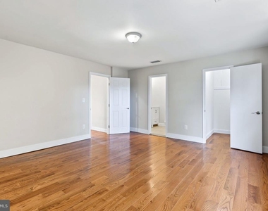 30 Trafalgar Court - Photo Thumbnail 24