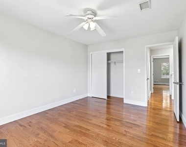 30 Trafalgar Court - Photo Thumbnail 33