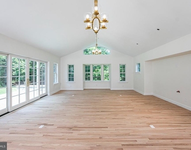 209 Winant Road - Photo Thumbnail 17