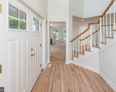 209 Winant Road - Photo Thumbnail 4