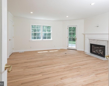 209 Winant Road - Photo Thumbnail 9