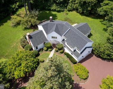 209 Winant Road - Photo Thumbnail 1