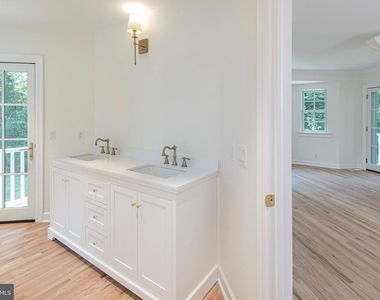209 Winant Road - Photo Thumbnail 23