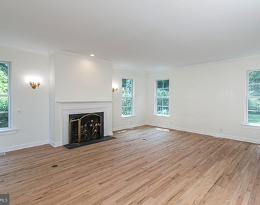 209 Winant Road - Photo Thumbnail 6