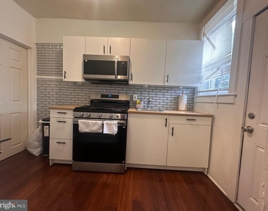 4612 Woodland Avenue - Photo Thumbnail 5