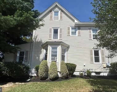271 W Merchant Street - Photo Thumbnail 14