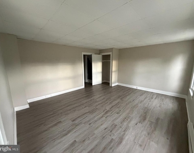 465 S 2nd Street - Photo Thumbnail 7
