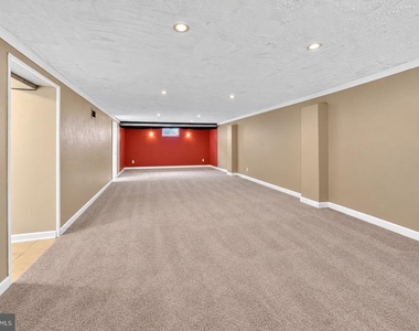 532 River Drive - Photo Thumbnail 18
