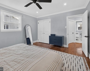 532 River Drive - Photo Thumbnail 11