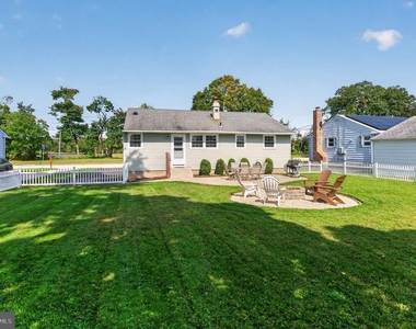 532 River Drive - Photo Thumbnail 20