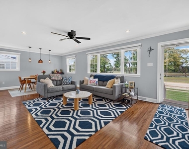 532 River Drive - Photo Thumbnail 2