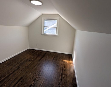 83 W 8th Street - Photo Thumbnail 9